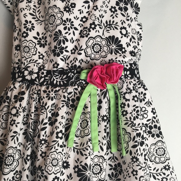 Jona Michelle Dress Girls Size 6 Black & White Capped Sleeve Floral Print Church - Picture 3 of 9